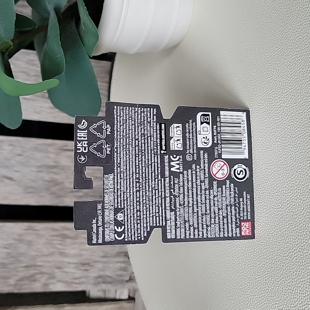 Mattel Minecraft Enderman Figure in Black and Green Packaging - Picture 5 of 5